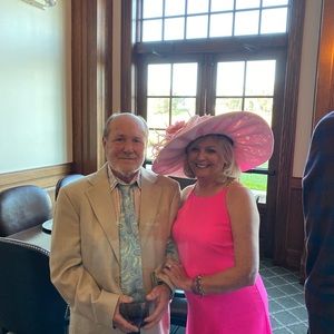 Meet your Posher, Regina